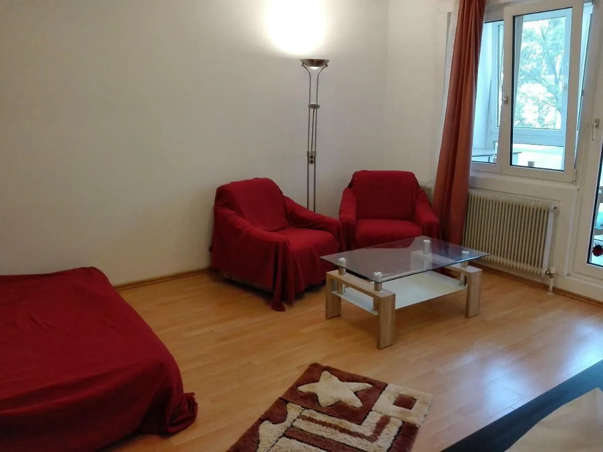 Appartement In Wien Mit Balkon 奥地利